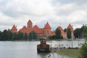 Фото номера Вилла с 3 спальнями Гостевой дом R&amp;R Spa Villa Trakai г. Тракай 10